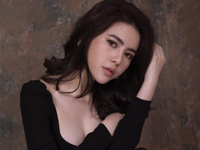 Đời sống Showbiz - Con gái diễn viên Hữu Tiến vướng nghi án mua giải Á hậu để vào showbiz