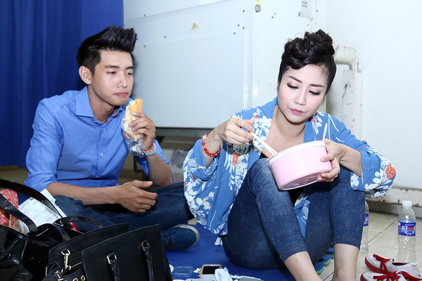 Chạy show nhiều, loạt sao không giấu được khoảnh khắc "tụt áp" trên truyền hình - 6