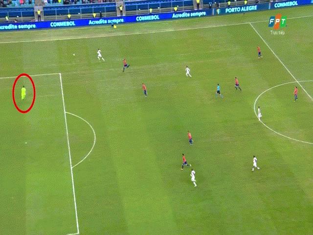Bóng đá - Chile thua sốc Copa America: Thủ môn "tấu hài", siêu sao sút panelka thảm họa