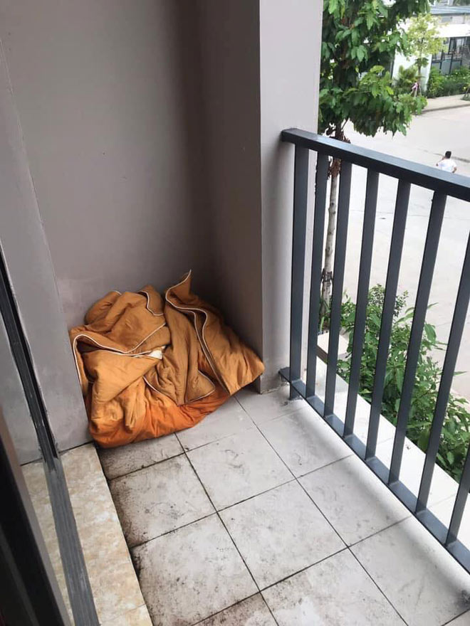 Thuê biệt thự hạng sang ở, nhóm thanh niên vẫn mang theo lối sống "khu ổ chuột" - 4