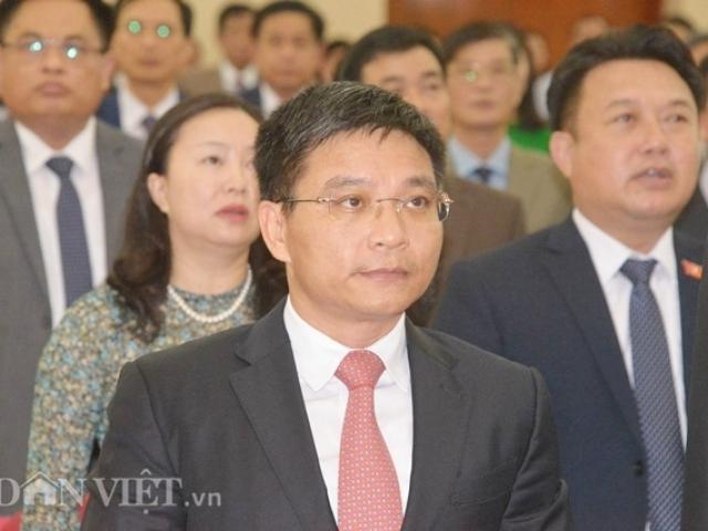 Tin tức trong ngày - Cựu lãnh đạo ngân hàng thế hệ 7X trở thành Chủ tịch tỉnh Quảng Ninh