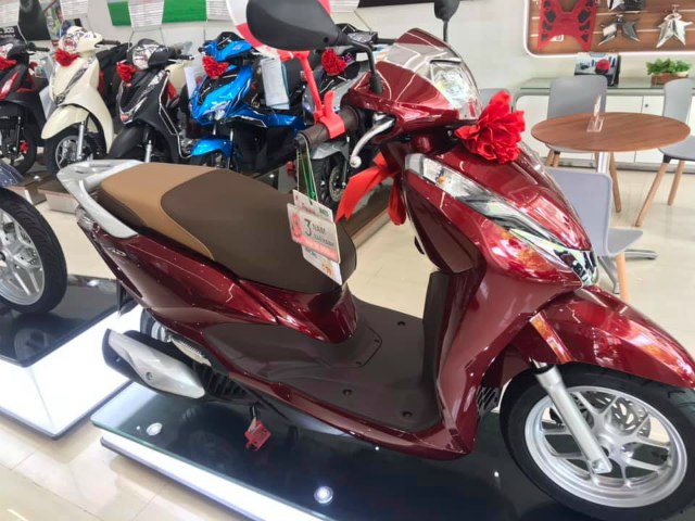 Thế giới xe - Ảnh thực tế Honda Lead 125cc mới, lô-gô cách điệu, trang bị cao cấp