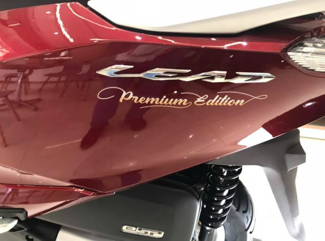 Ảnh thực tế Honda Lead 125cc mới, lô-gô cách điệu, trang bị cao cấp - 2