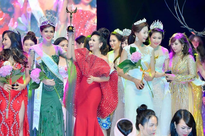 Hoa hậu quê Vũng Tàu làm điều chưa từng có trong lịch sử nhan sắc Việt - 3