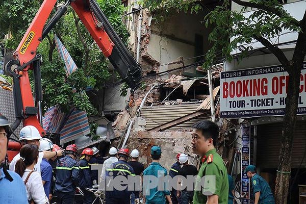 Nhìn lại những vụ sập nhà, biệt thự cổ kinh hoàng ở Hà Nội - 1