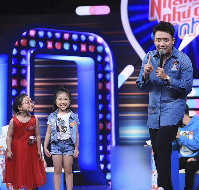 Trấn Thành bị Bảo Thy Nhí nhắc nhở vì thiếu tập trung khi làm MC - 4