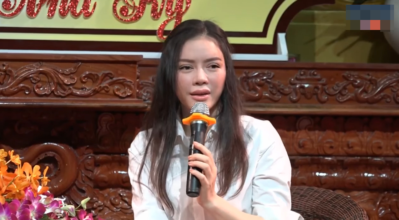 Lý Nhã Kỳ: "Có lúc, tôi muốn buông xuôi, bỏ hết danh vọng và xa hoa" - 1