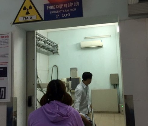 Giám đốc doanh nghiệp cầm gậy vụt dân ngã gục trước mặt Công an - 5