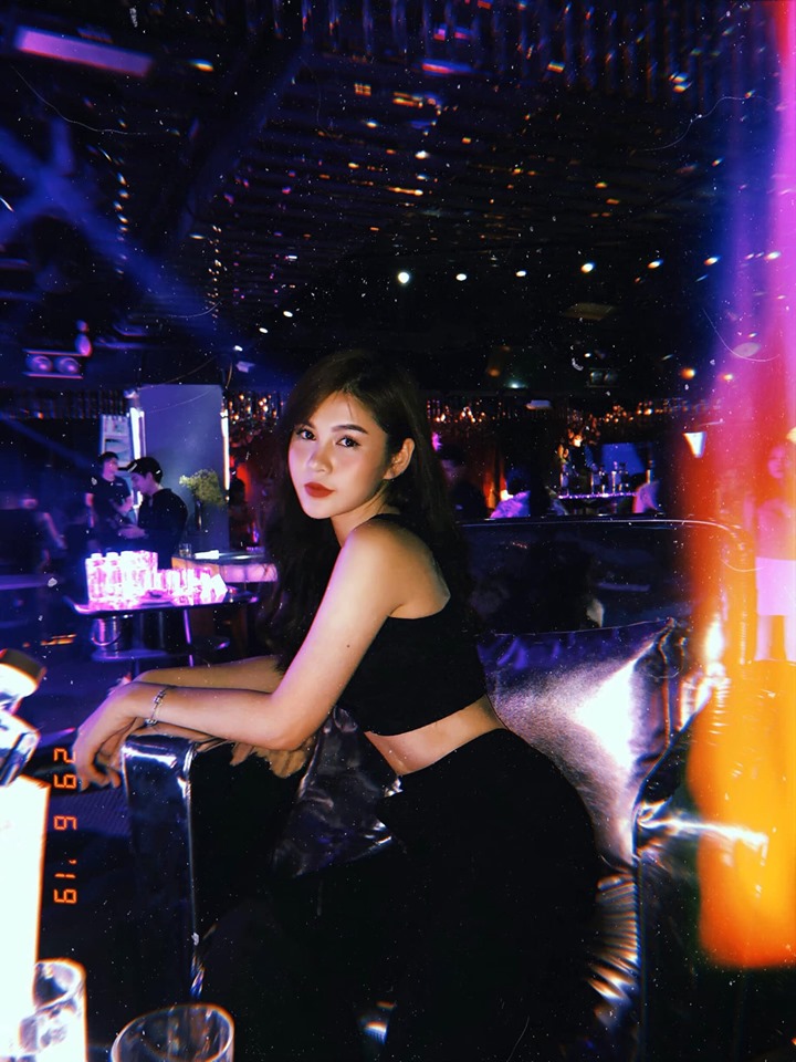 "Nữ thư ký" nóng bỏng của Công Phượng tiết lộ về "người tình mới" - 4