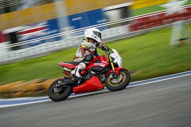 Vòng ba giải đua xe mô tô Việt Nam chính thức khởi tranh - 6