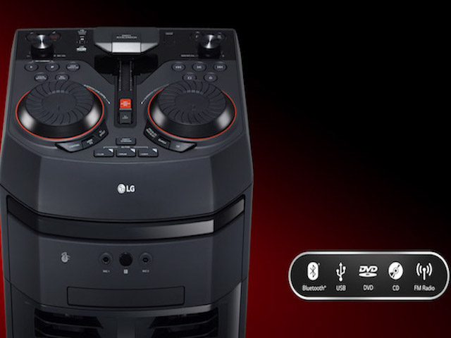 Công nghệ thông tin - LG lần đầu giới thiệu loa karaoke di động: Công suất 600W, pin 15 giờ