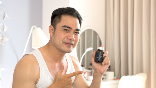 Khải "Về nhà đi con" tiết lộ bí quyết giúp quý ông "trăm trận trăm thắng" - 4