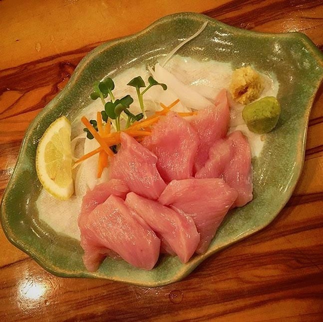 Người Nhật ăn thịt gà sống, tuy tò mò nhưng du khách dè chừng không dám thử - 3