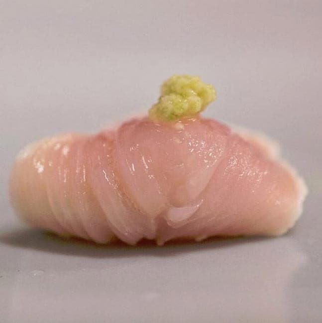 Người Nhật ăn thịt gà sống, tuy tò mò nhưng du khách dè chừng không dám thử - 5