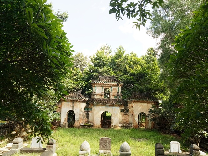 Tận thấy khu mộ cổ bị lãng quên của người giàu nhất Thủ Dầu Một xưa - 12