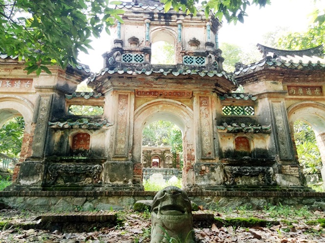 Tận thấy khu mộ cổ bị lãng quên của người giàu nhất Thủ Dầu Một xưa - 7