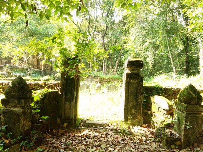 Tận thấy khu mộ cổ bị lãng quên của người giàu nhất Thủ Dầu Một xưa - 9