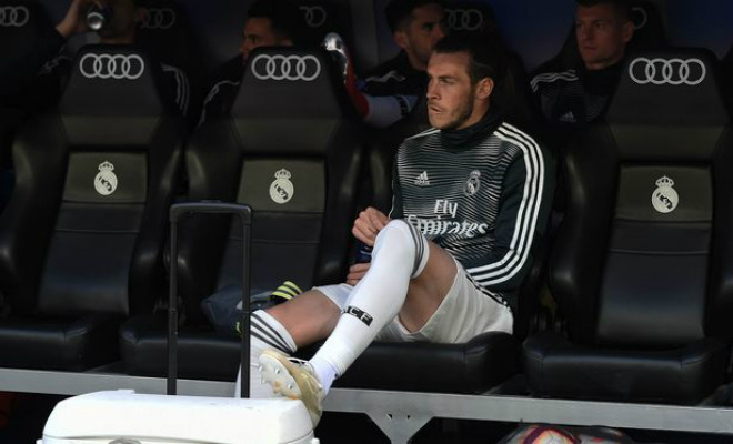 Bale mập mờ tương lai ở Real