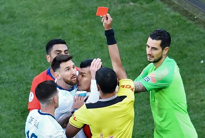 Messi gây hiềm khích với COMMEBOL sau những phát ngôn gây sốc ở Copa America 2019
