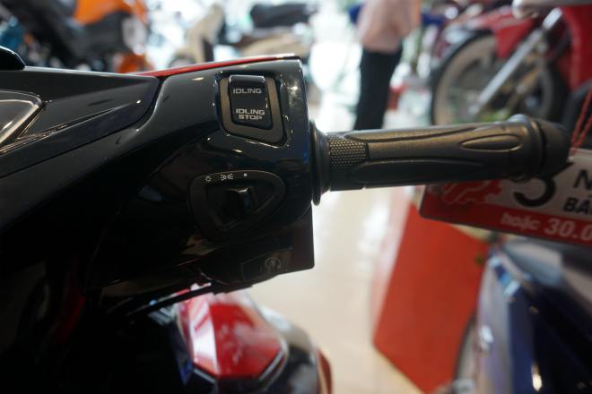 Bảng giá Honda Air Blade mới nhất: Giảm tới 1,5 triệu đồng - 8