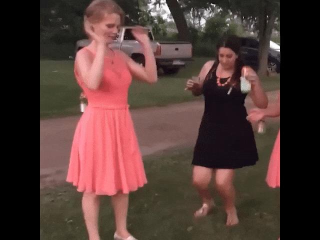 Video Clip Cười - "Gặp nạn" chỉ vì tài năng có hạn còn thích thể hiện