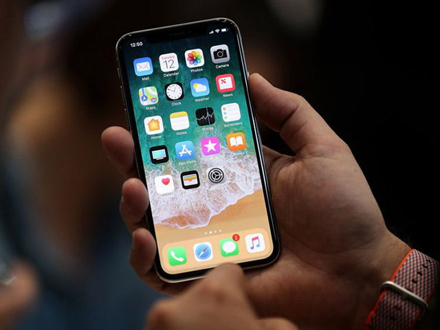 Dế sắp ra lò - Căng thẳng Nhật - Hàn, iPhone sắp phải sử dụng màn hình OLED từ Trung Quốc?