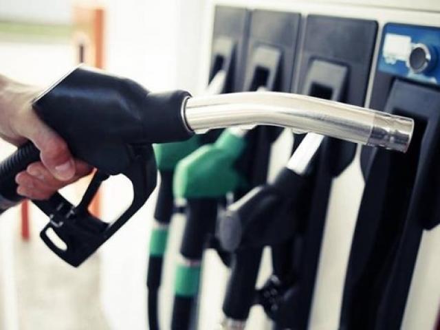 Thị trường - Tiêu dùng - Lạ: Nửa đầu năm TP.HCM không nhập giọt xăng nào