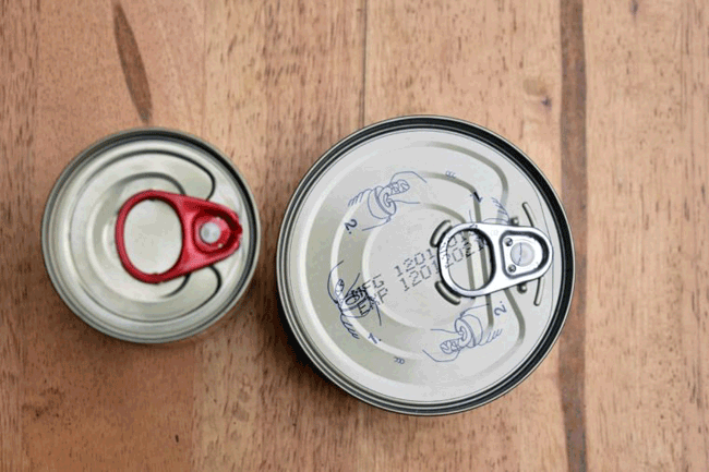 4. Lãng phí thức ăn: Người nội trợ thông thái là lựa chọn mua sản phẩm ở chất lượng tốt nhất, hạn sử dụng đủ dài để không phải vứt bỏ lãng phí. Tất nhiên, khi sản phẩm đã quá hạn sử dụng cần vứt bỏ ngay ngày ghi trên bao bì.