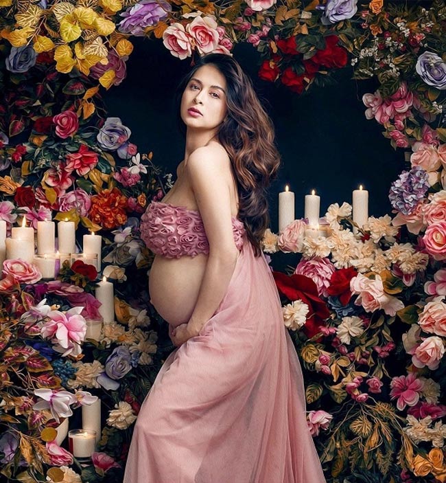 Khi bầu bí cô luôn ăn đủ chất. Sau khi sinh con&nbsp;để có cơ thể đẹp nhanh về dáng&nbsp;là nhờ cô luôn thu xếp thời gian tập luyện.&nbsp;