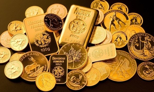 Vàng hạ nhiệt trong phiên giao dịch sáng 12/7.