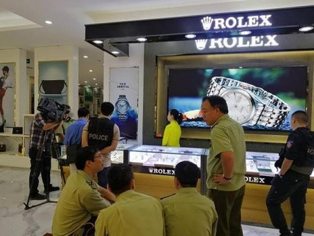 Pháp luật - Bộ Công an "đột kích" trung tâm mua sắm toàn hàng nhái trị giá gần 100 tỷ