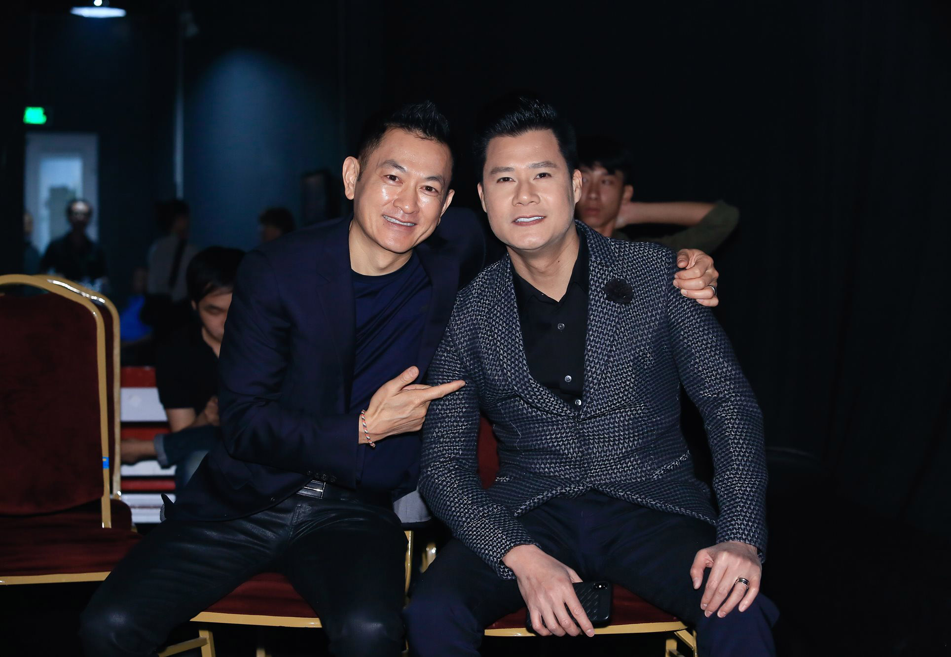 Chồng Thanh Thảo và Quang Dũng thân thiết trong hậu trường