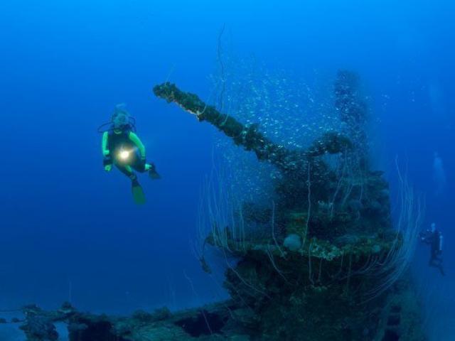 Thế giới - Hai xác tàu đắm từ thời Thế chiến 2 biến mất bí ẩn dưới đáy biển