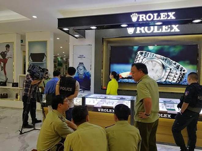 Toàn bộ số hàng hóa có giá niêm yết gần 100 tỷ đồng.