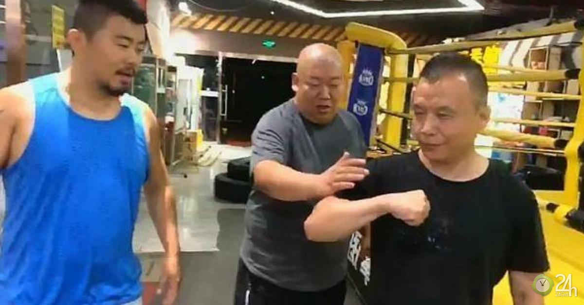 Từ Hiểu Đông cáo già: Lập mưu cùng lúc vạch mặt 2 cao thủ thiết sa chưởng