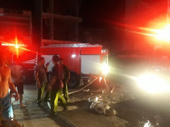 Lực lượng chữa cháy ngay lập tức có mặt tại hiện trường