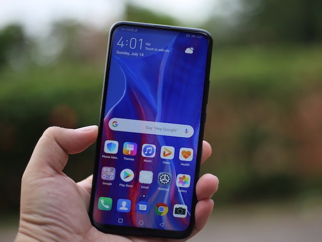 Công nghệ thông tin - "Bí kíp" khai thác tối đa màn hình Full View của smartphone để chơi game, xem phim