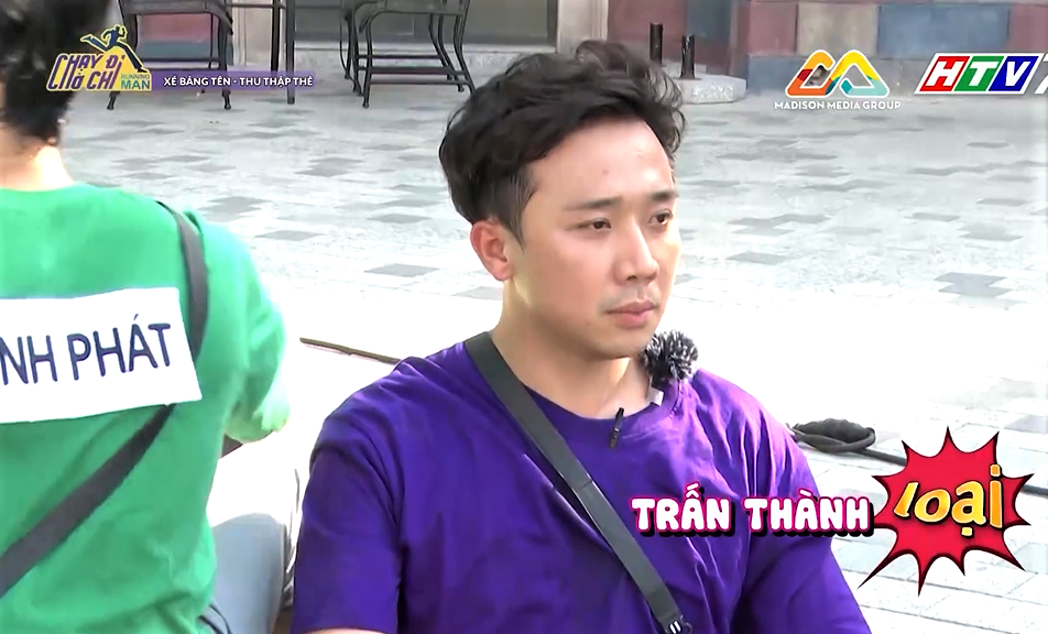 Trấn Thành không thể chống cự trước sự tấn công cùng lúc của 3 thành viên mạnh nhất tập này.