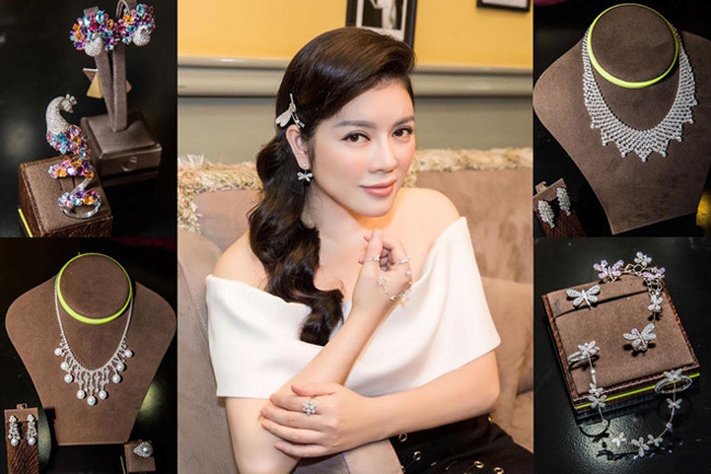 Việc kinh doanh phát đạt giúp người đẹp thoải mái trưng diện những trang phục hàng hiệu đắt tiền lên tới tiền tỷ.