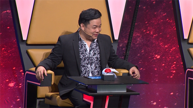 Quang Lê tiết lộ trên truyền hình về mối quan hệ thân thiết với một ngôi sao