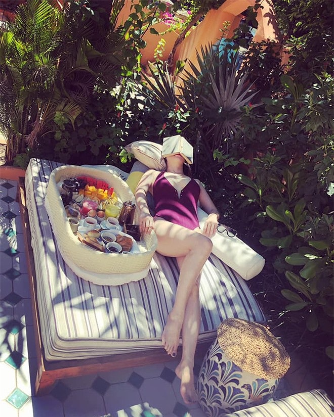 Vợ BTV Quốc Khánh khoe ảnh bikini gợi cảm - 3