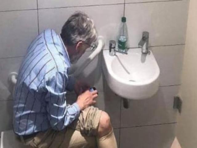 Thể thao - Đại kiện tướng cờ vua lão làng vẫn gian lận: Bị "tóm sống" về hưu luôn