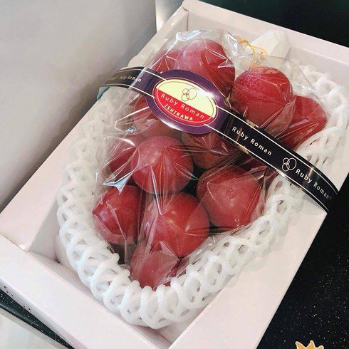 Loại nho có giá đắt đỏ bậc nhất thế giới này có bán tại Việt Nam.