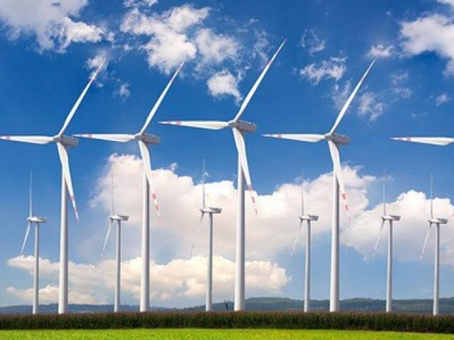 Thị trường - Tiêu dùng - Điện mặt trời, điện gió kêu ế, điện lực không mua: EVN nói gì?