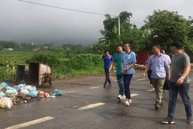 Bùi Văn Công cũng được đưa ra thực nghiệm lại vụ việc.