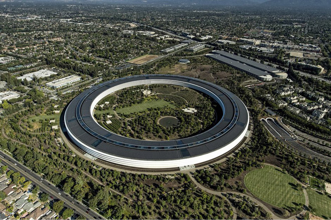 Tòa nhà Spaceship của Apple Park.