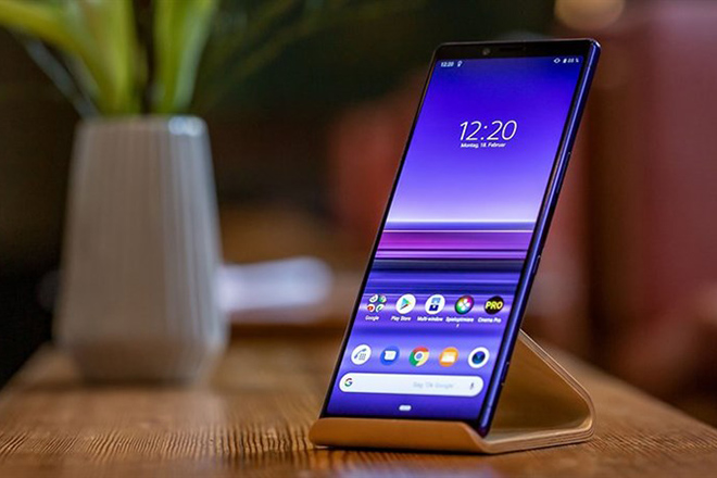 Từng gây ấn tượng với smartphone 4K đầu tiên, Sony cũng muốn tạo dấu ấn với smartphone 5K đầu tiên?