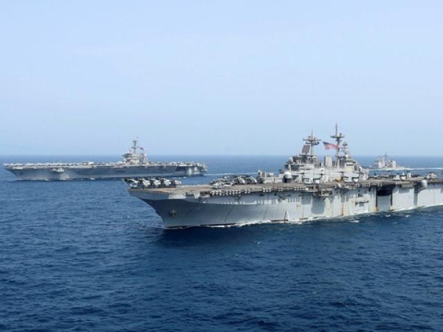 Thế giới - Thủy thủ tàu sân bay Mỹ bỗng nhiên mất tích trên biển gần Iran