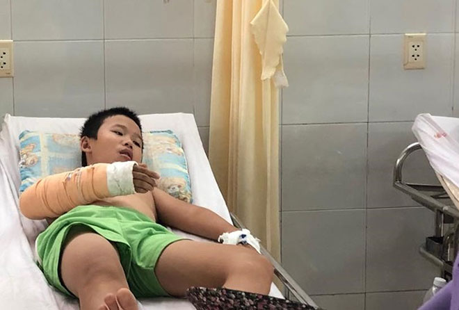 Em Nguyễn Văn Linh đã được điều trị và theo dõi tại bệnh viện Đà Nẵng