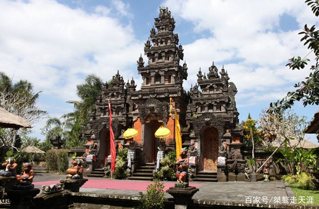 6 thiên đường du lịch dành cho người ít tiền, Việt Nam cũng góp mặt - 2